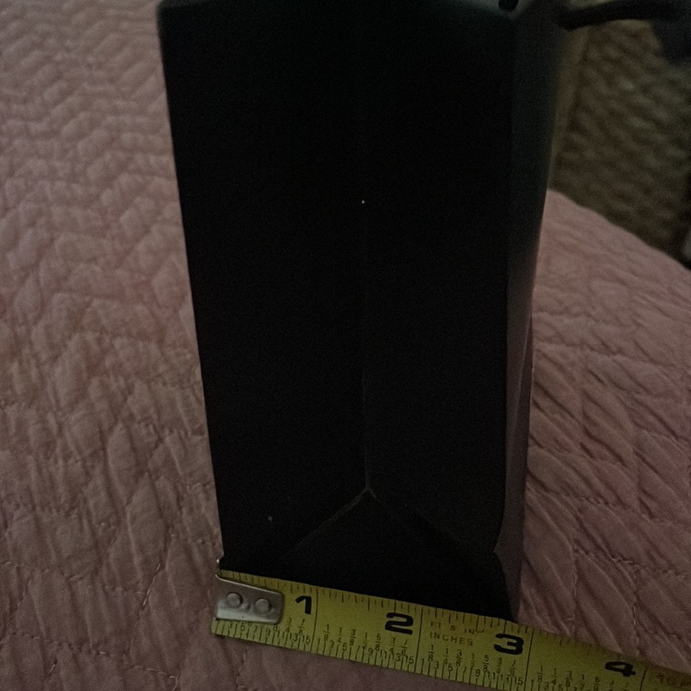 New Chanel - Picture 9 of 9